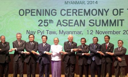 Premier vietnamita interviene en reuniones de ASEAN con sus socios